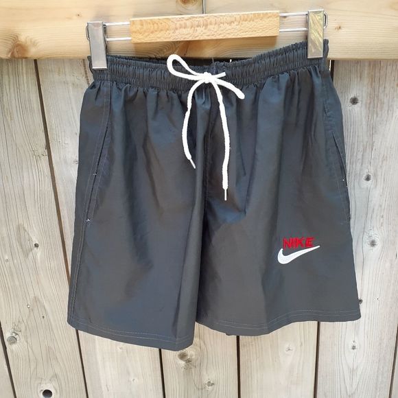 💥3/$25💥NIKE SWIM TRUNKS🏊‍♀️🏊‍♂️ - Picture 1 of 5